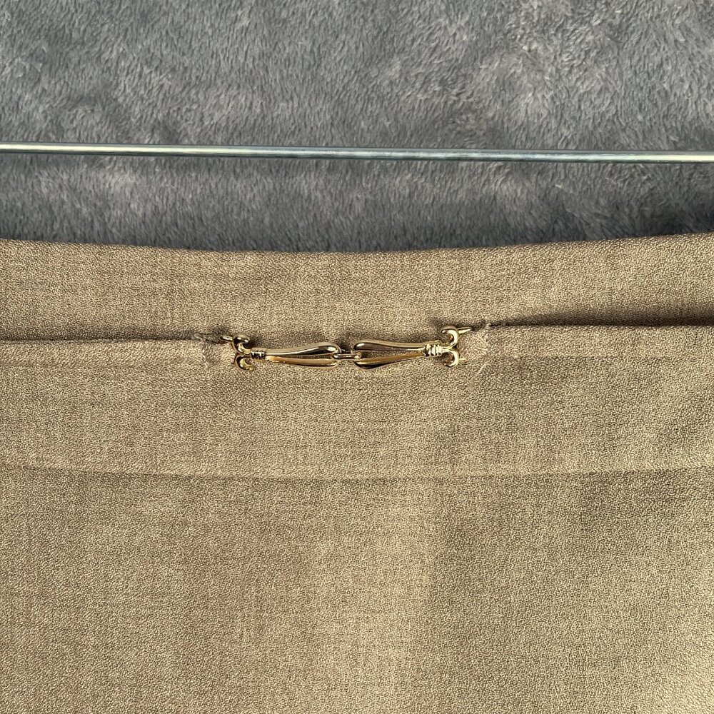 Pierre Cardin Tan Pencil Skirt Women’s 36X Mini Lined Preppy Soft Academia Work - Picture 4 of 11